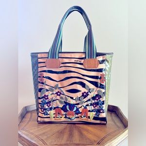 Consuela Classic La Reina Tote